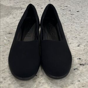 Ecco Women's Black Flats